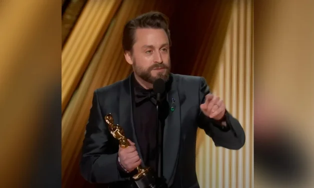 Kieran Culkin: Z zakrystii po Oscara. Nakręcony w Polsce „Prawdziwy ból” zmienia życie aktora