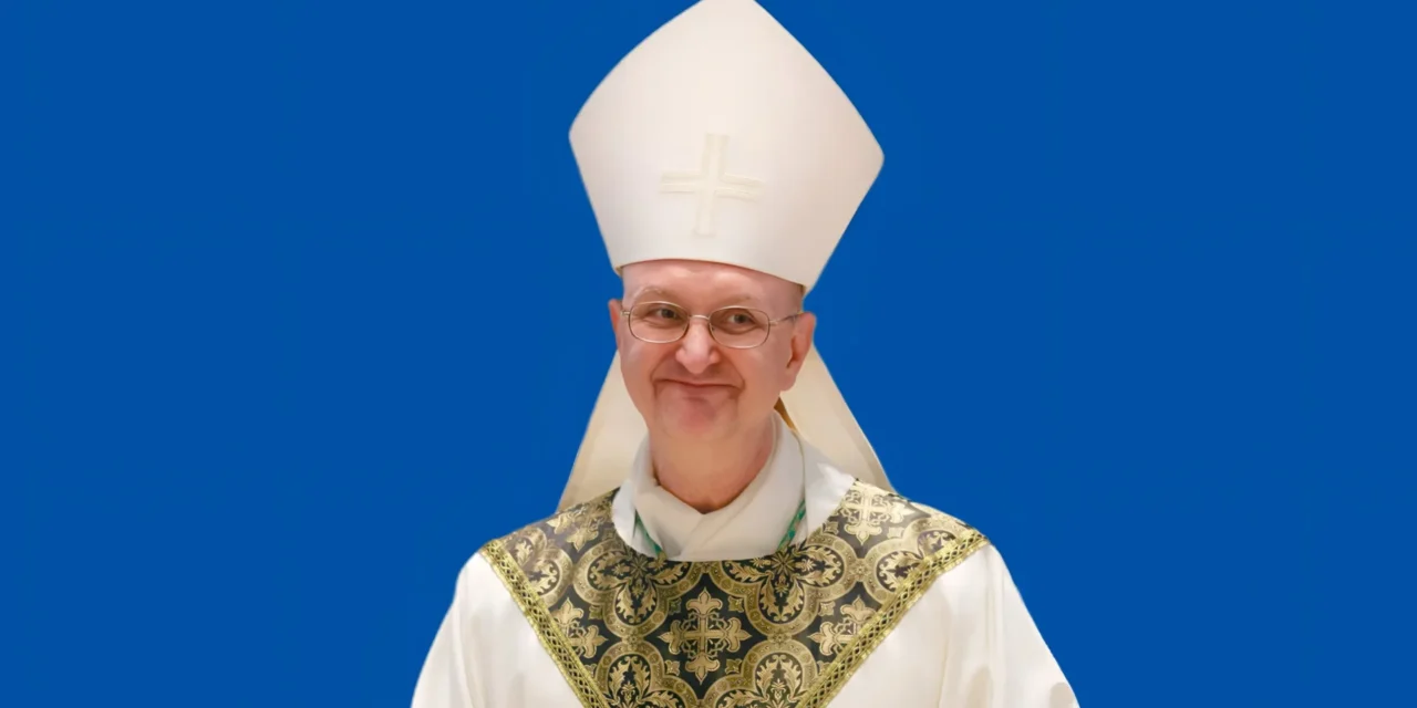 Bp Bruce Lewandowski: Bóg kocha nas tak jak moja polska babcia