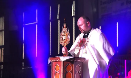 Krzysztof Kotowicz: Ewangelizacyjny fenomen – usłysz „Sygnał Miłosierdzia” 2025