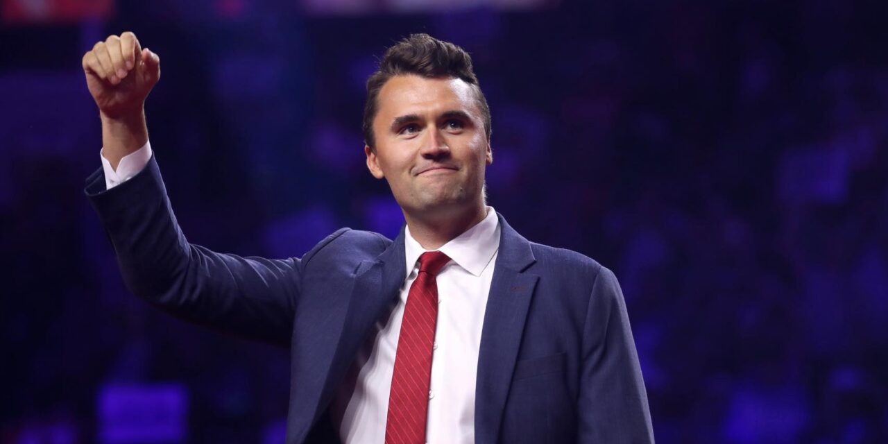 W USA rośnie sprzedaż Biblii. Impulsem śmierć Charliego Kirka