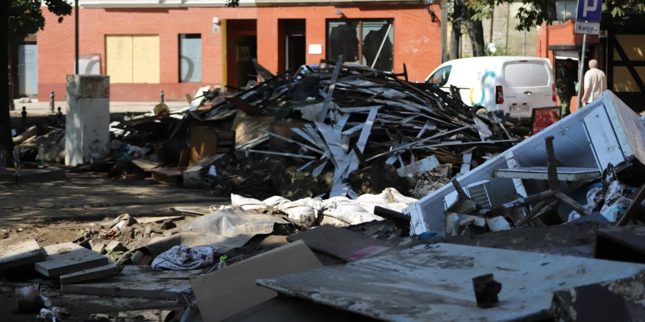 Rok po powodzi. Kościół nadal pomaga powodzianom