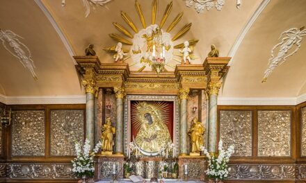 Panno Święta, co w Ostrej świecisz Bramie!