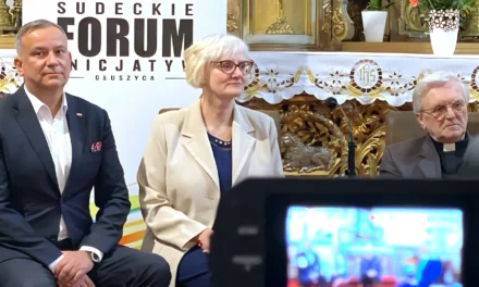 Kościół nie zajmuje się polityką, ale jeśli polityka zajmuje się Kościołem, musimy odpowiedzieć stanowczo