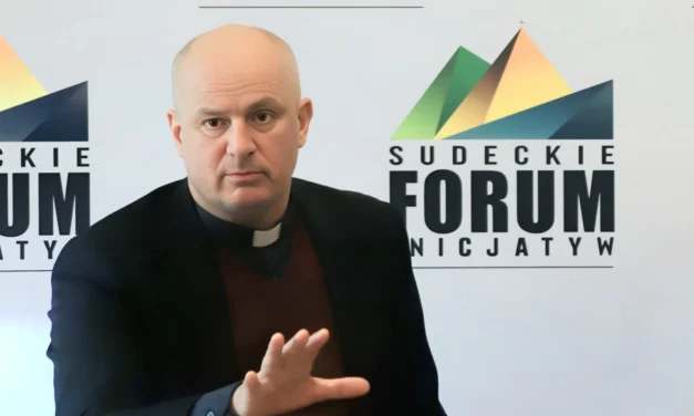 Finanse Kościoła. Ekonom archidiecezji lubelskiej ks. Jarosław Orkiszewski: „Pieniądze są narzędziem misji, nie celem”