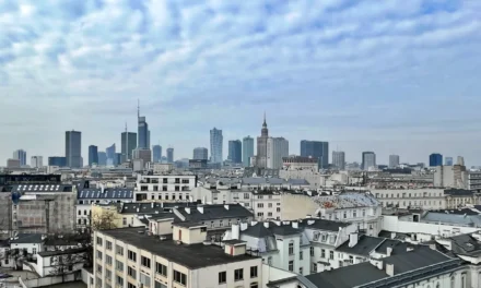Czy warto mieszkać w Warszawie? Prawie każdy tu na coś choruje