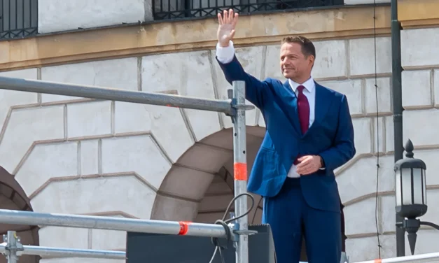 Pierwsza transkrypcja aktu „małżeństwa” jednopłciowego w Polsce. Problem staje się poważny