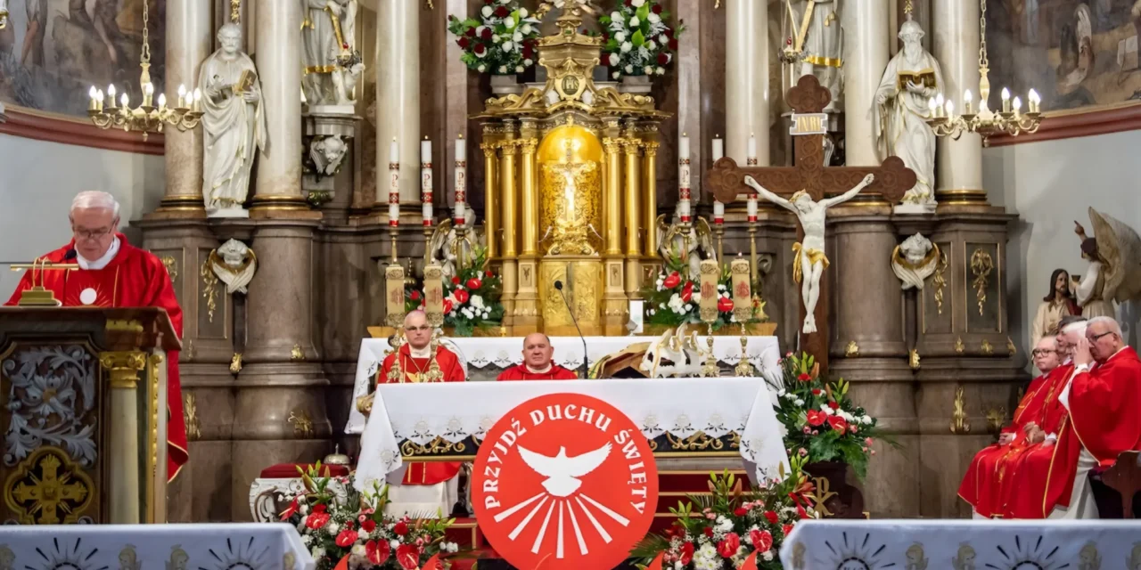 Lądek-Zdrój: świątynia podniesiona z ruin po powodzi. „Niech przypomina o sile wiary, solidarności i miłosierdzia”