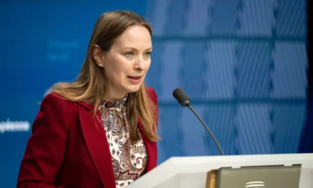 Wiek emerytalny kobiet. Minister Pełczyńska-Nałęcz powtarza tezy Miesięcznika Katolickiego w-Akcji i portalu wAkcji24.pl